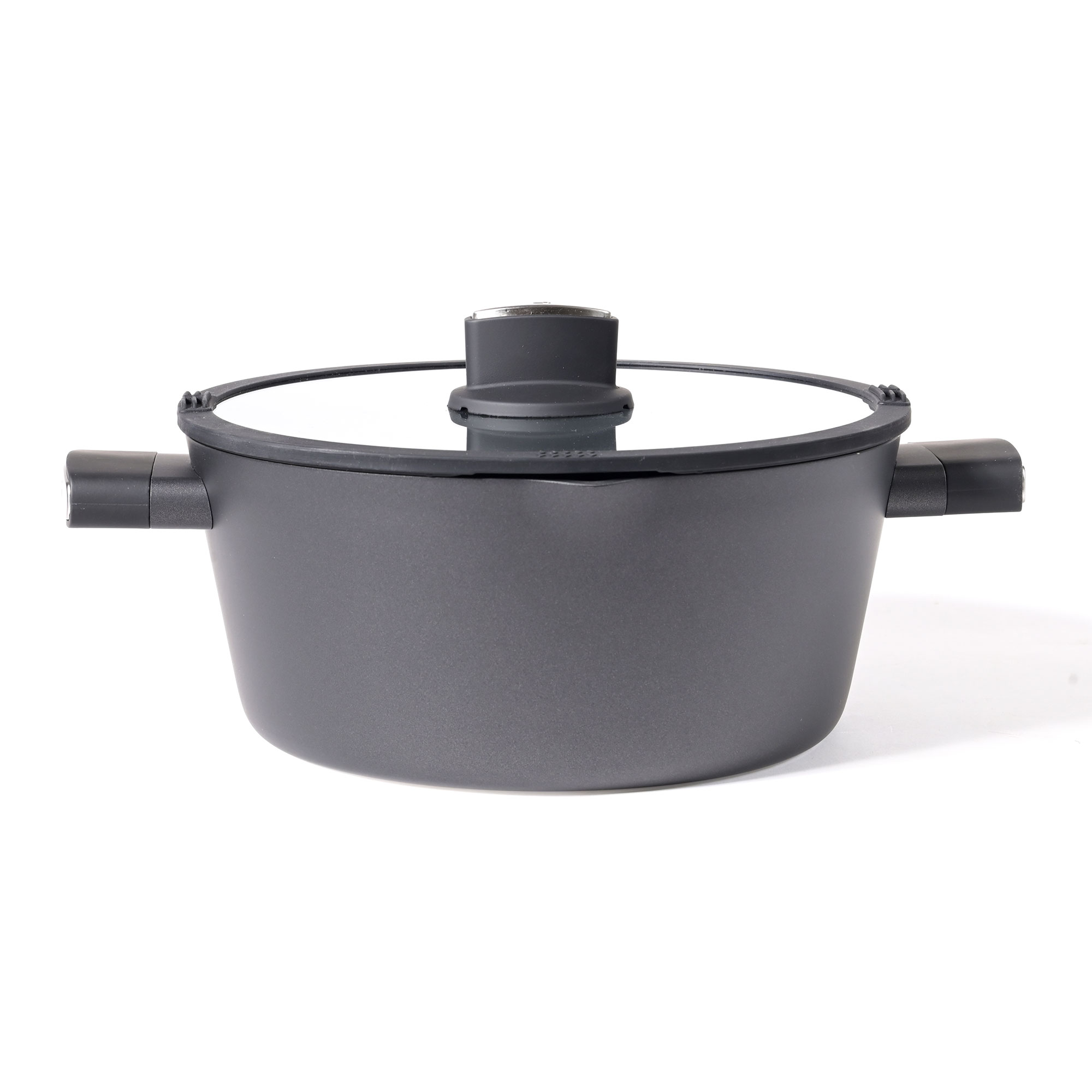 Cacerola Bergner de Aluminio 28 cm Negro