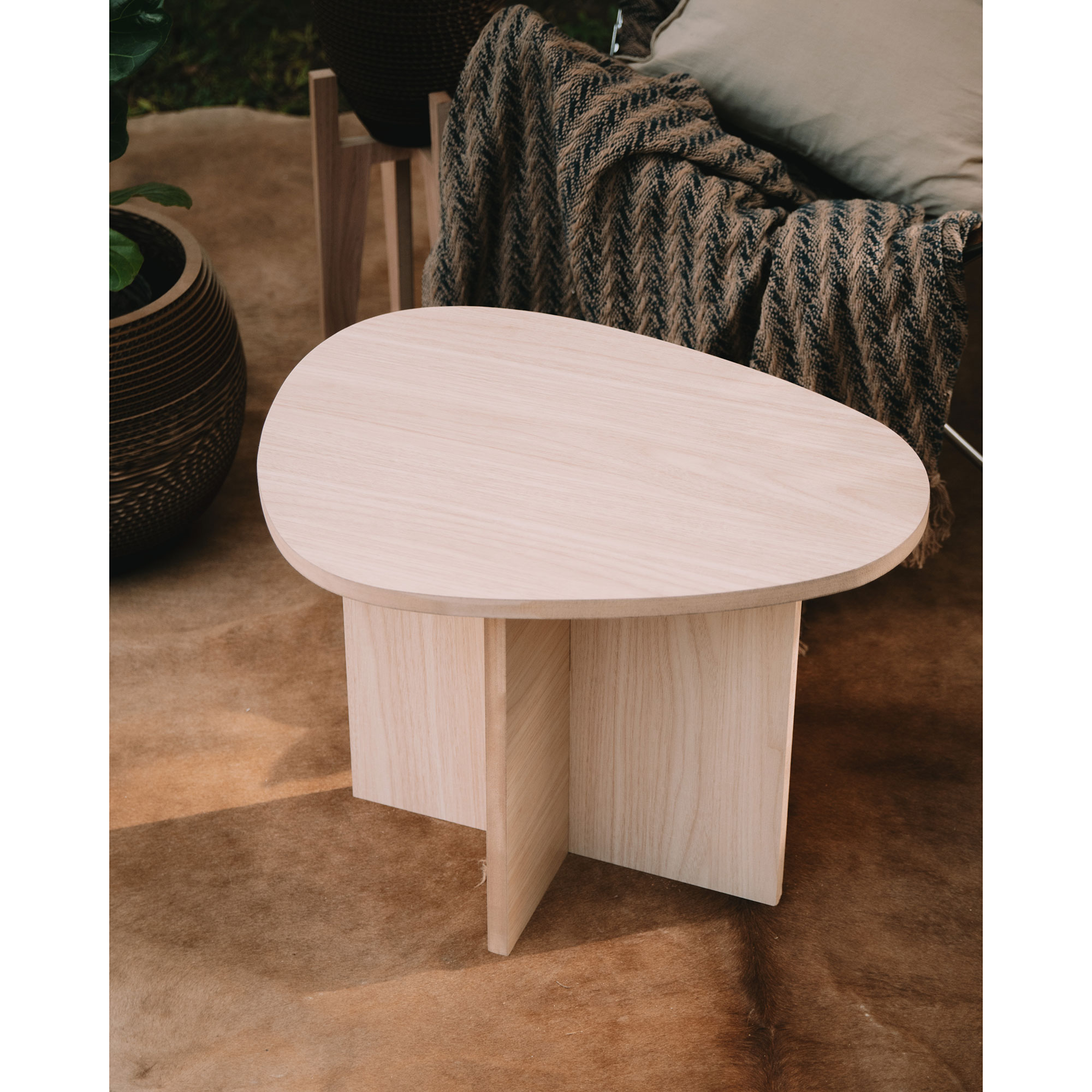 Mesa Ratona Kov Design