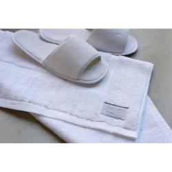 Set Spa Danubio: Toalla, Toallón y Pie de Baño  Blanco
